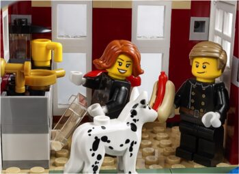 10263: Winter Village Fire Station - Image 4